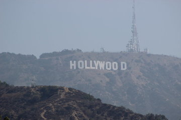 ハリウッドサイン