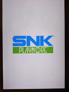 SNKプレイモアのロゴ
