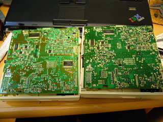 CD-ROM2の基板比較