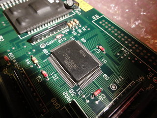 System C2基板のIOチップ